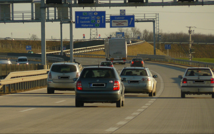 Forgalomkorlátozás lesz az M0-s autóút több szakaszán